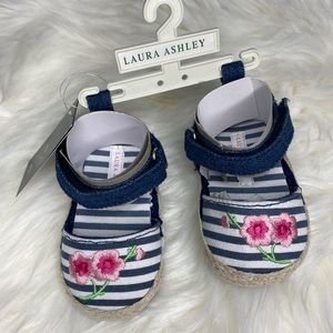Laura Ashley Baby Girl Soft Sole Sandals, NWT
